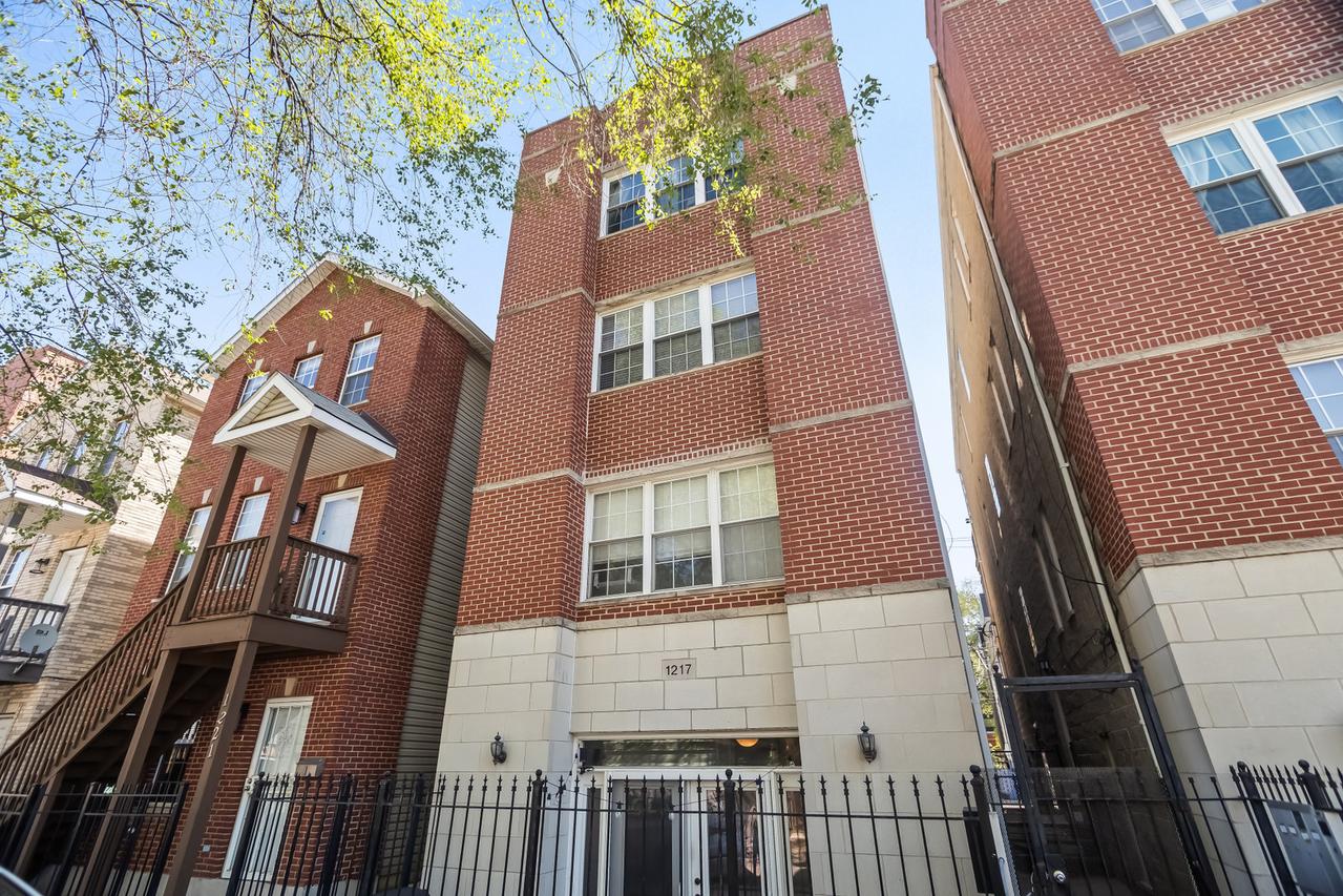 1217 N Honore St. #G, Chicago, IL 60622