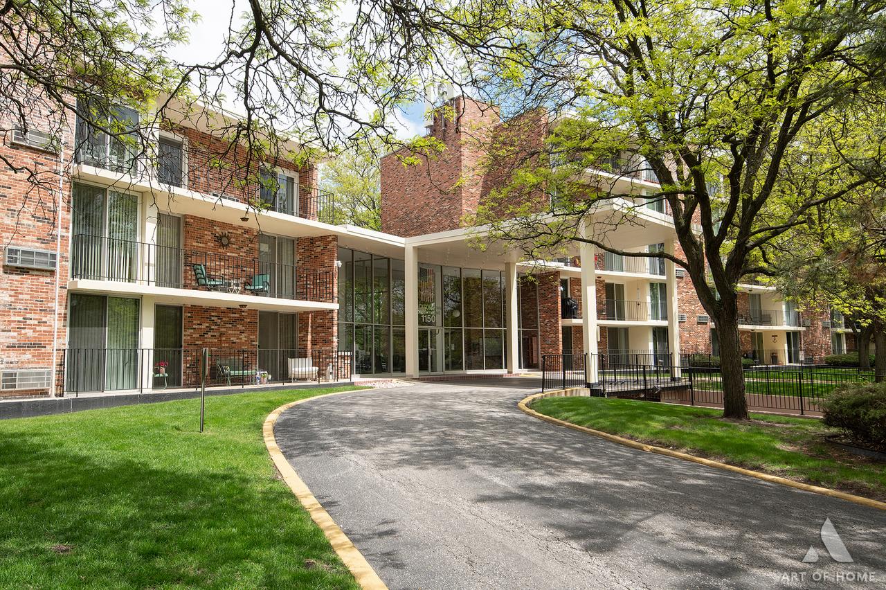1150 E Jackson St. #4F, Lombard, IL 60148