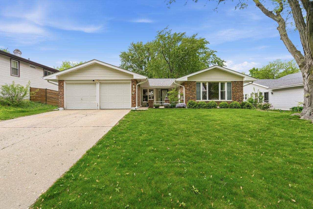 520 Cumberland Ln., Bolingbrook, IL 60440