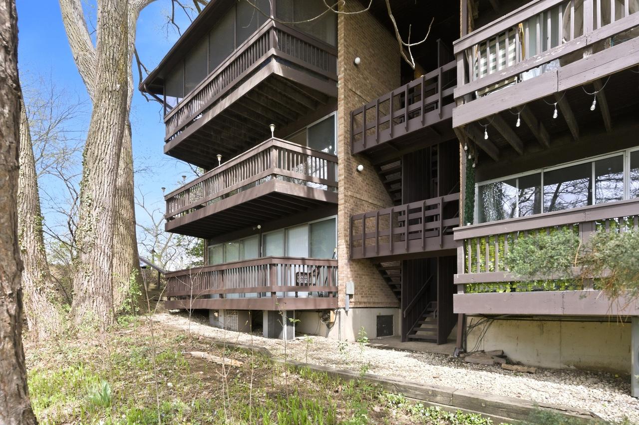 5511 E Lake Dr. #D, Lisle, IL 60532