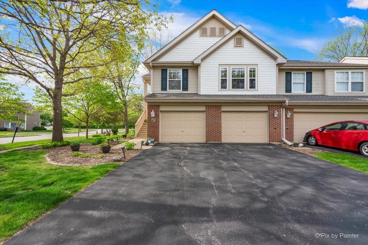 67 Samuel Dr., Streamwood, IL 60107