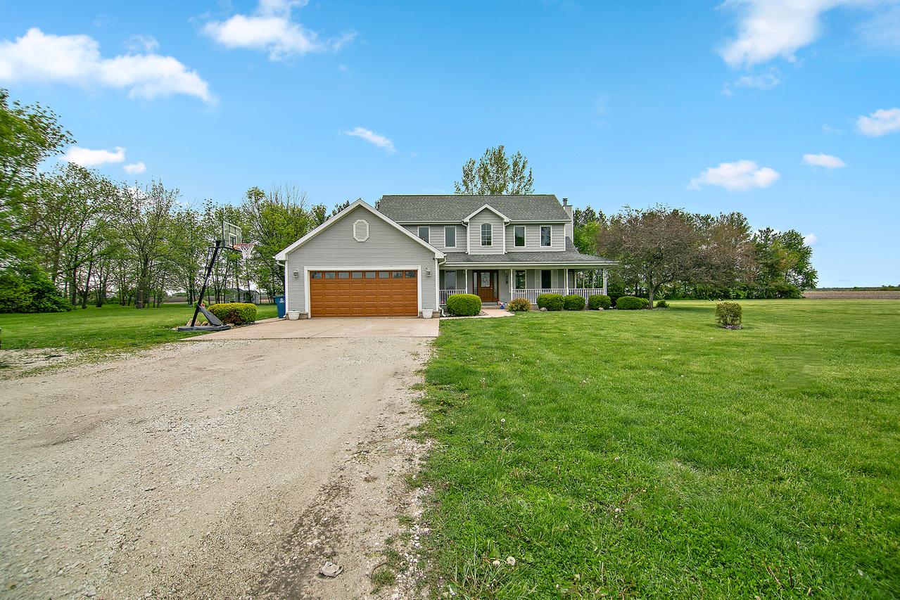 17709 W State Rte 17, Reddick, IL 60961