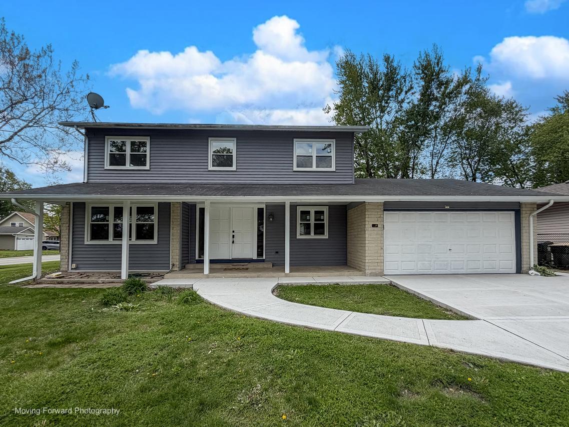 99 Essex Rd., Elk Grove Village, IL 60007
