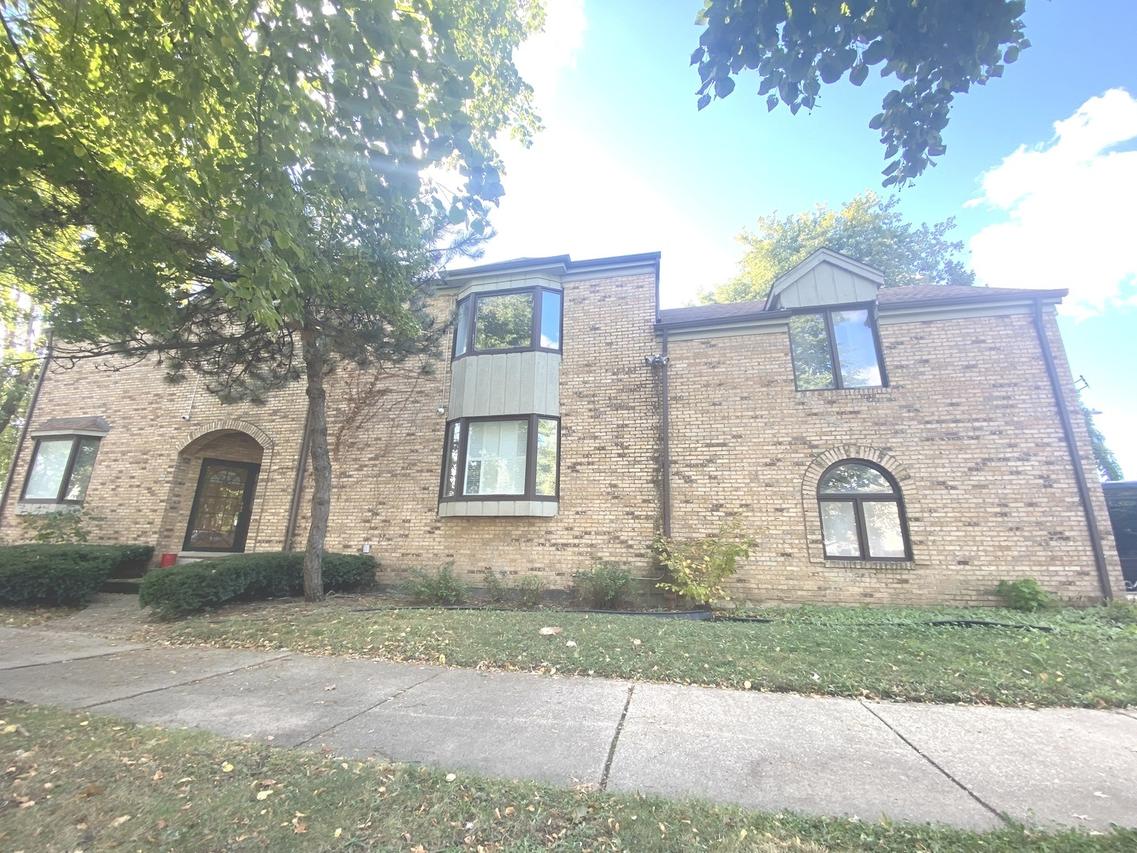 4956 S Campbell Ave., Chicago, IL 60632