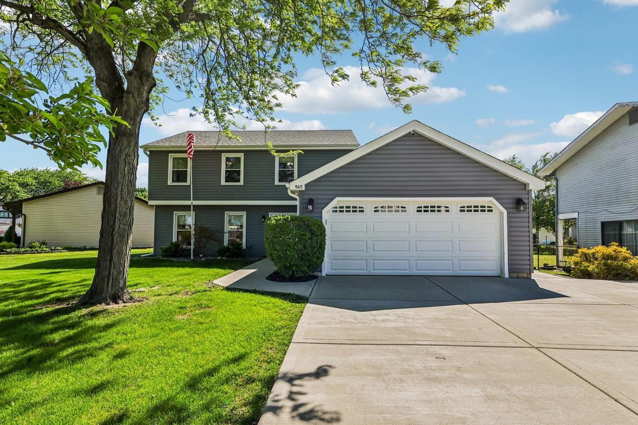 965 S Chippendale Dr., Bartlett, IL 60103