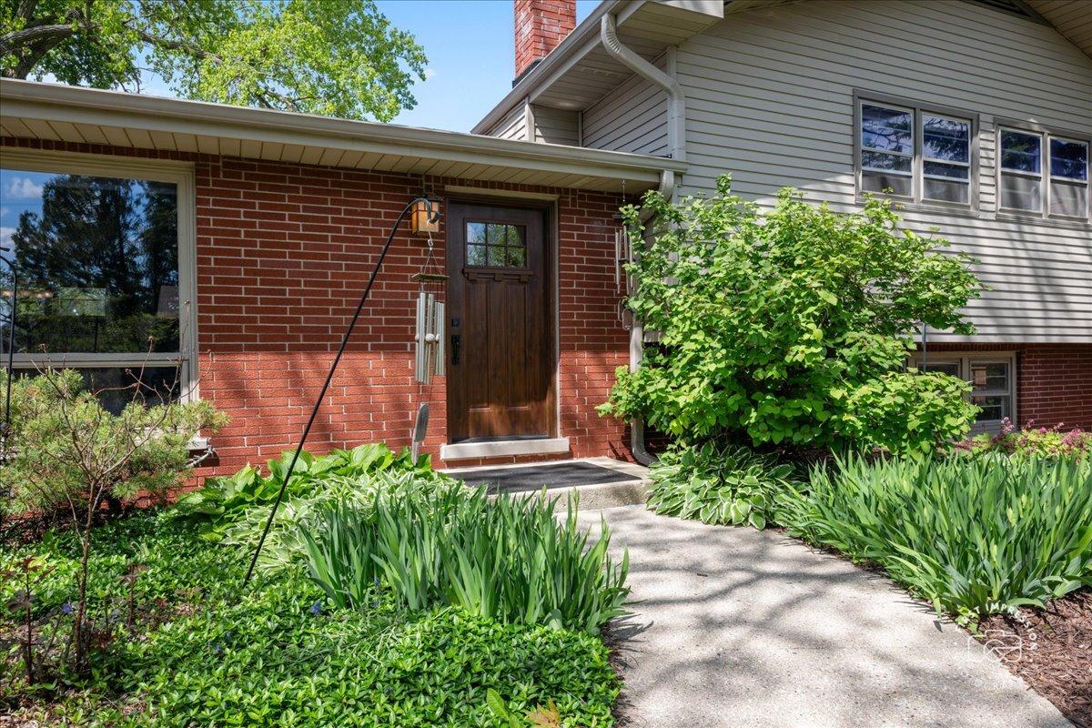 34W246 Giese Rd., Batavia, IL 60510