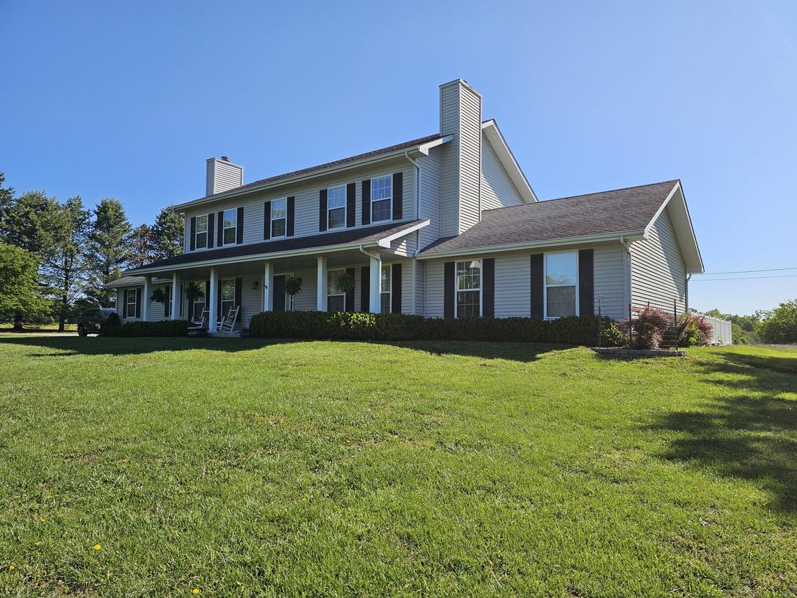 15146 N Old Centralia Ln., Mt Vernon, IL 62864
