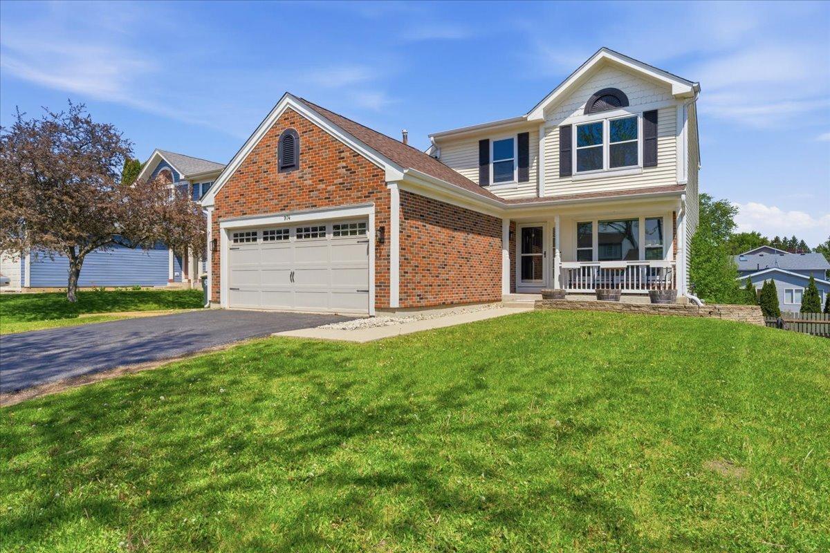 974 Deer Tr., Round Lake Beach, IL 60073