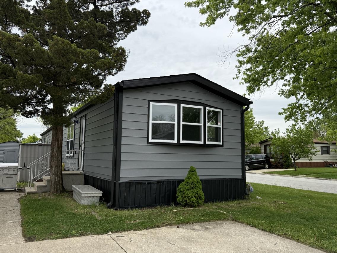 314 Briarbranch Rd., Matteson, IL 60443