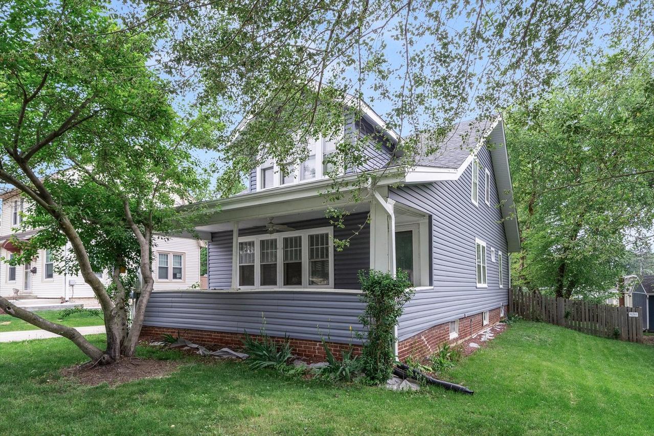 508 S Elmwood Dr., Aurora, IL 60506