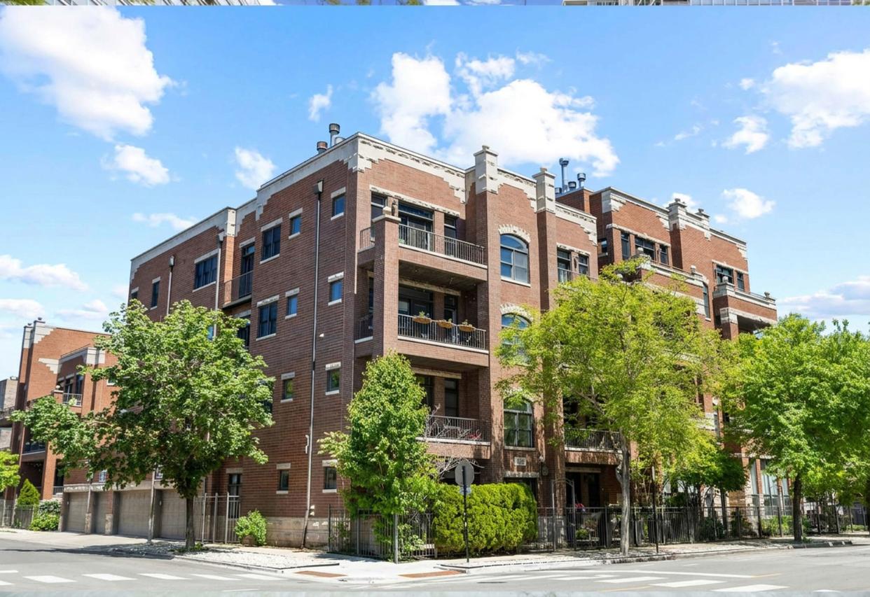1122 W Hubbard St. #4E, Chicago, IL 60642