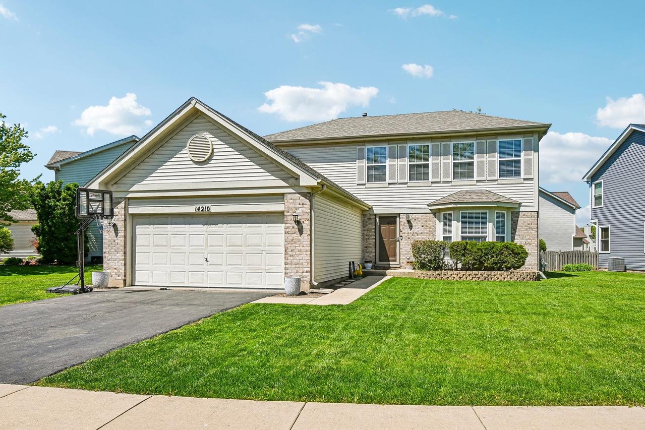14210 S Lakeridge Dr., Plainfield, IL 60544