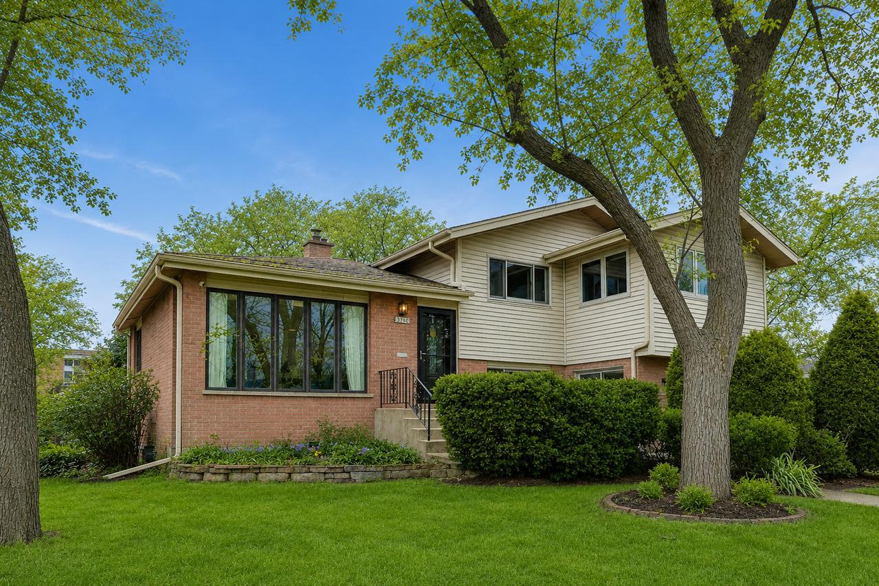 2506 Allison Ct., Glenview, IL 60025