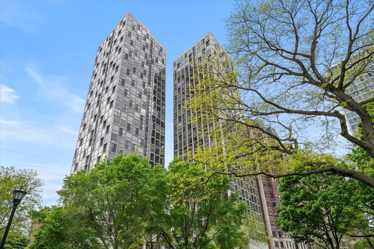345 W Fullerton Pkwy. #1108, Chicago, IL 60614