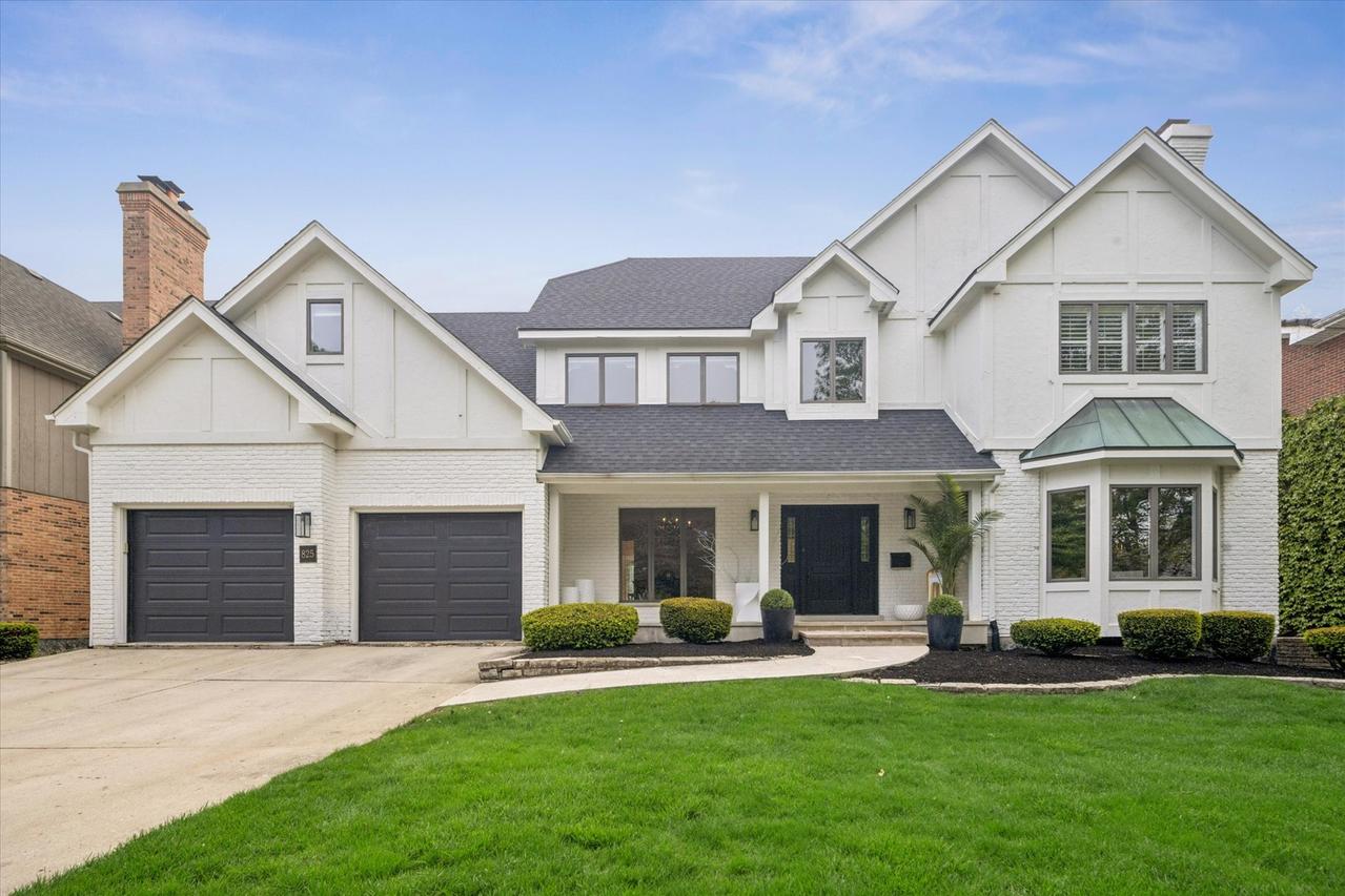 825 S Bodin St., Hinsdale, IL 60521