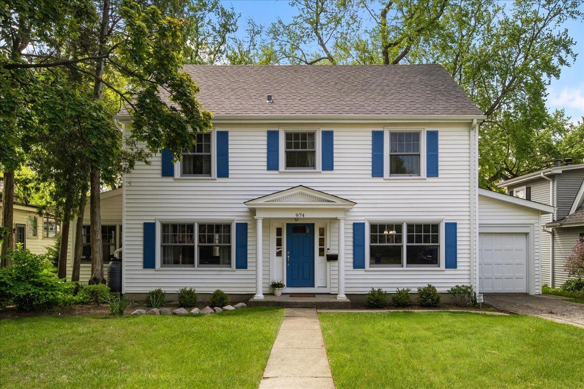 974 Princeton Ave., Highland Park, IL 60035