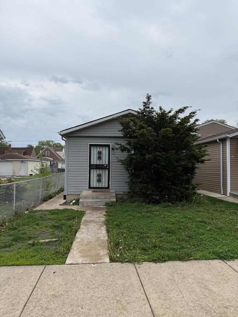 10211 S Sangamon St., Chicago, IL 60643