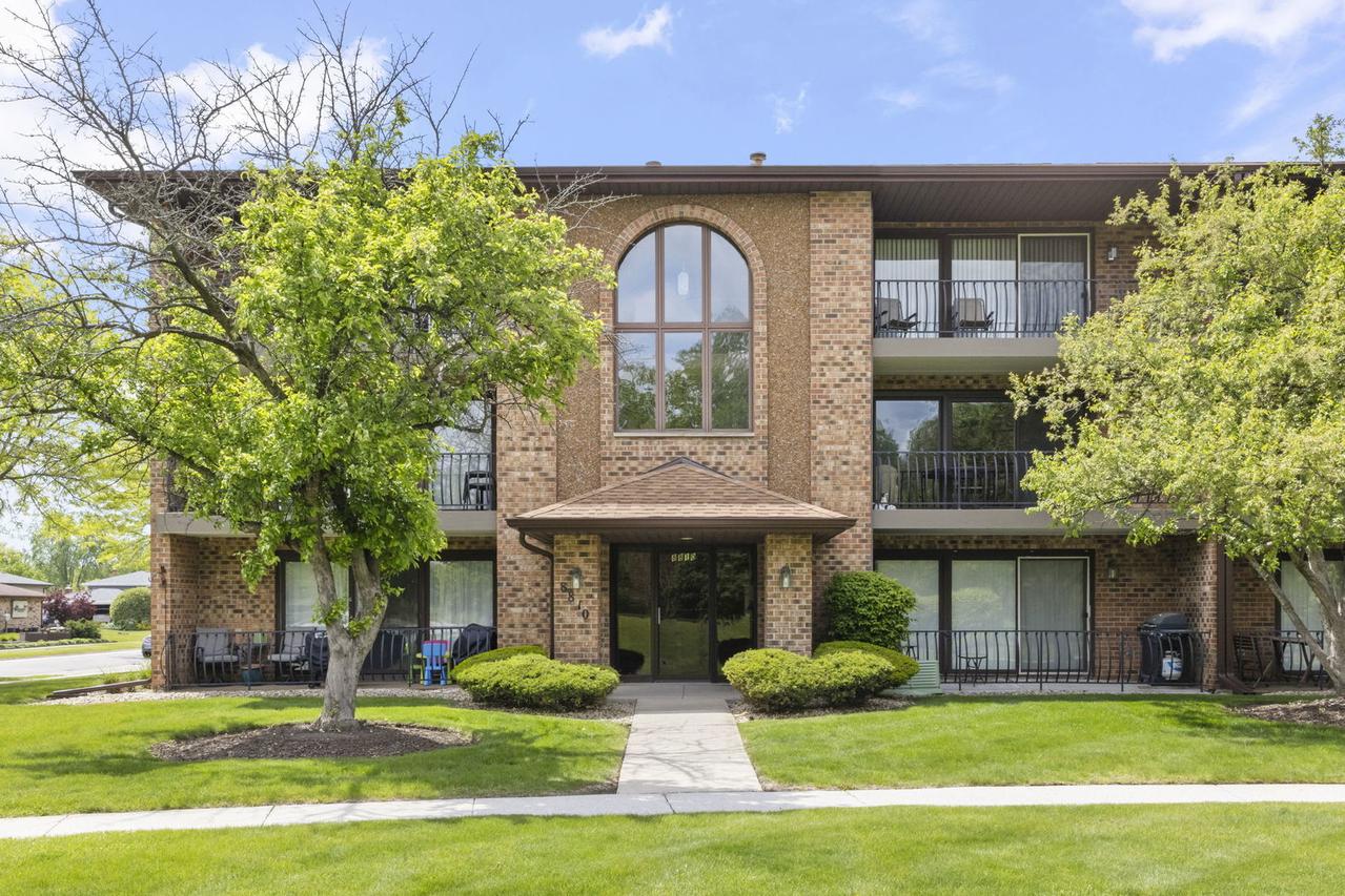 8810 W 140th St. #212, Orland Park, IL 60462