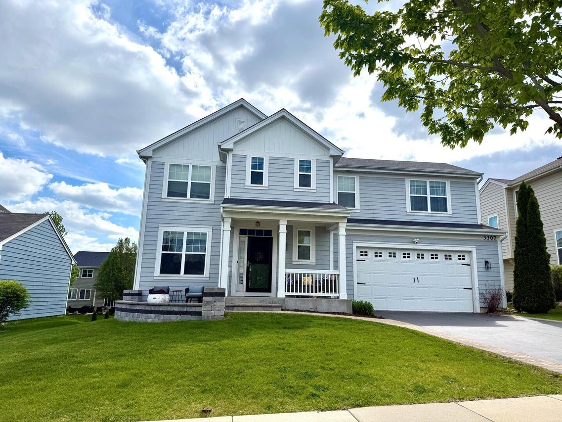 3307 Wanskuck St., Elgin, IL 60124