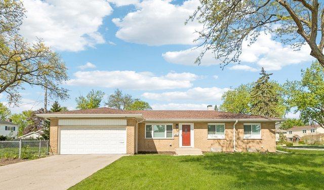 866 Clark Ln., Des Plaines, IL 60016