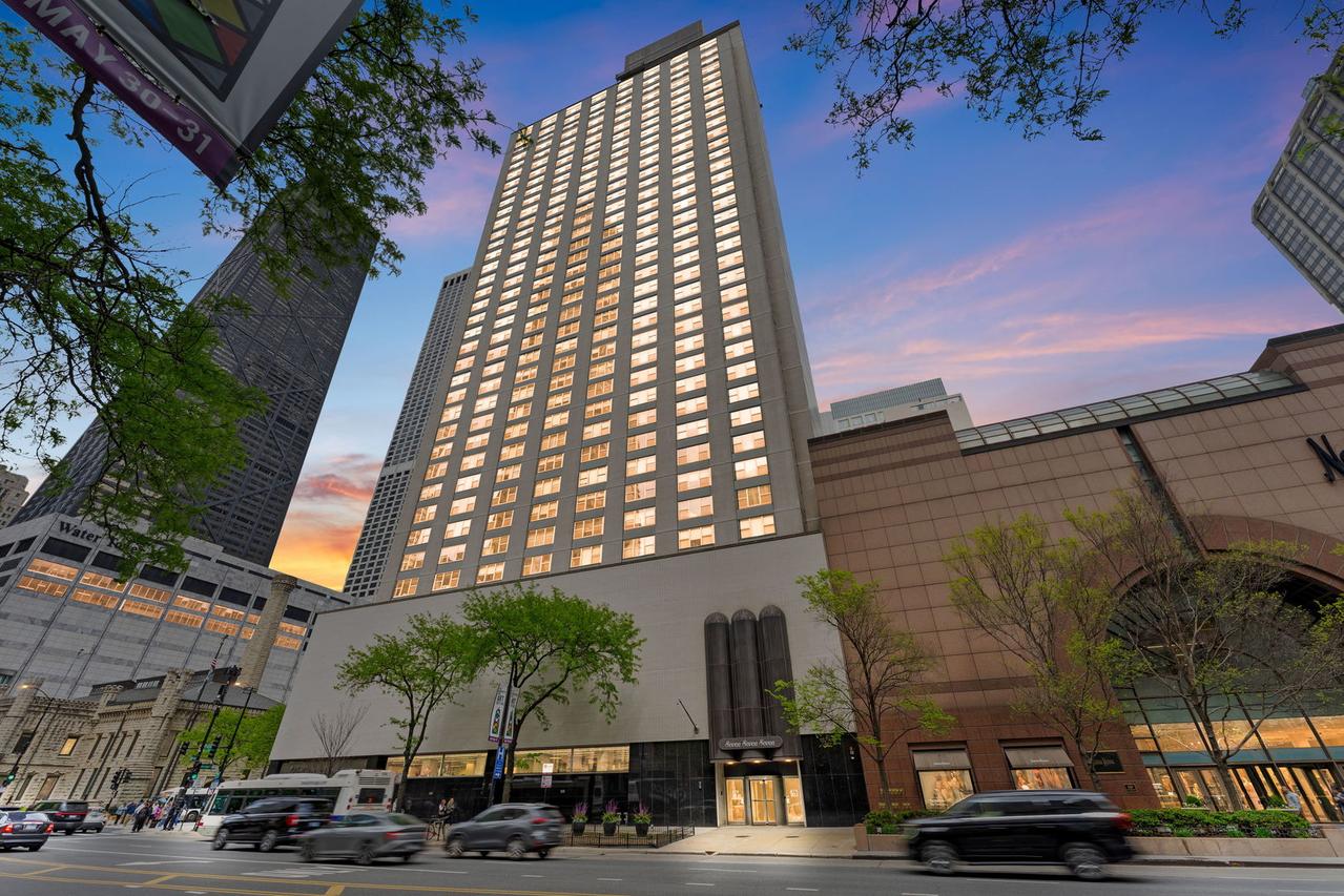 777 N Michigan Ave. #2105, Chicago, IL 60611