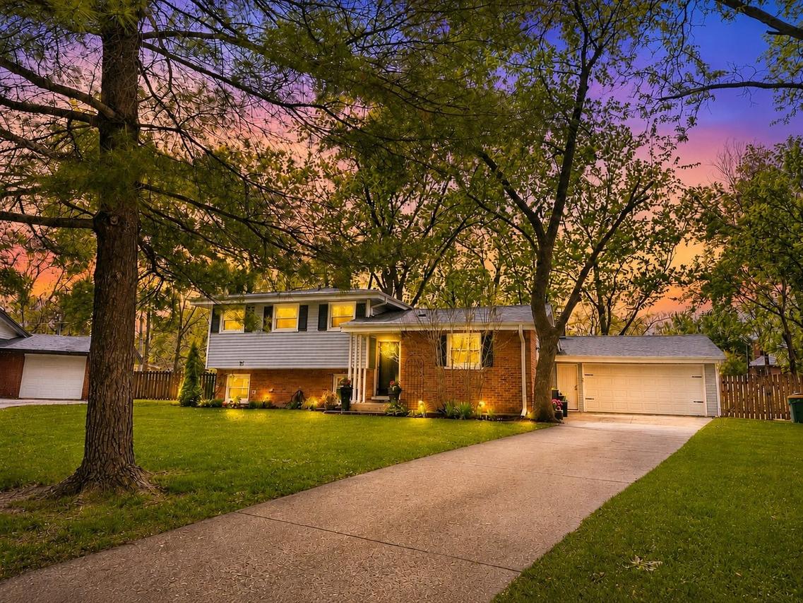 530 Princeton Ln., Deerfield, IL 60015