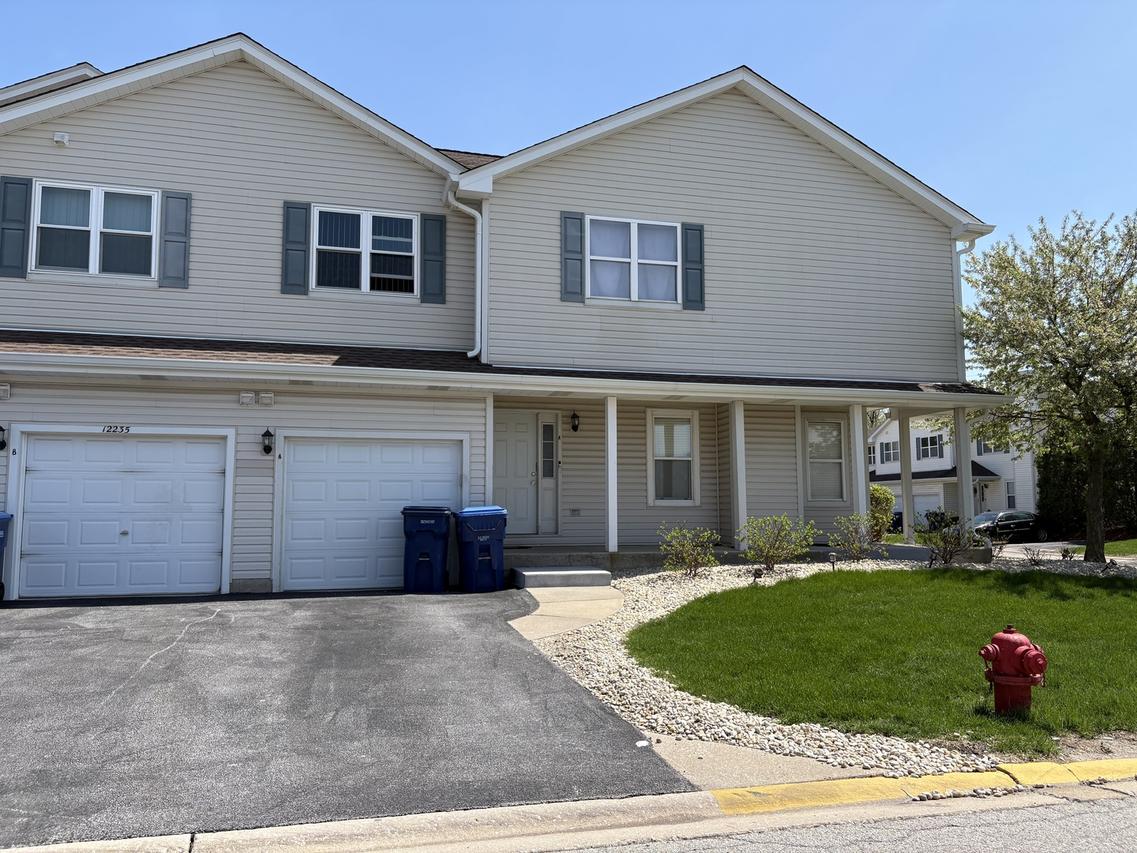 12235 Fairway Cir. #A, Blue Island, IL 60406