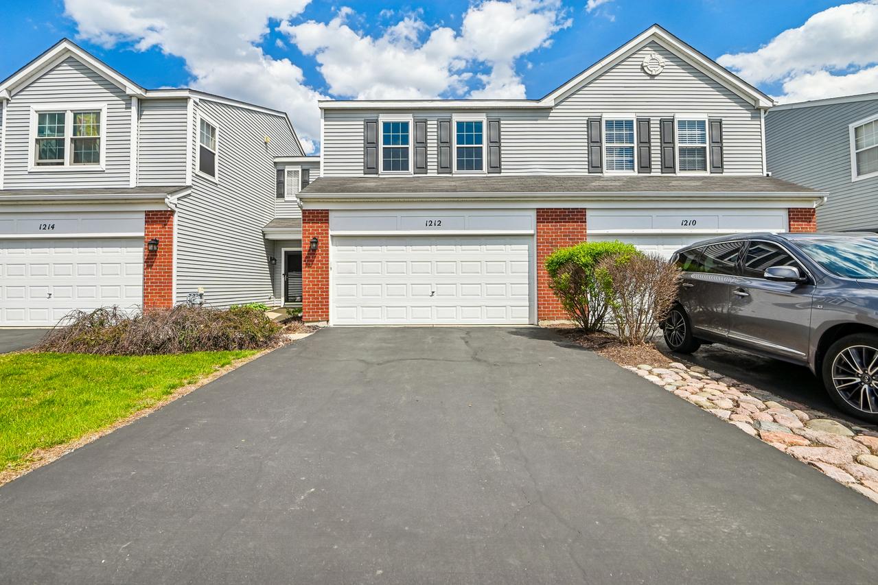 1212 Courtland Cir., Plainfield, IL 60586