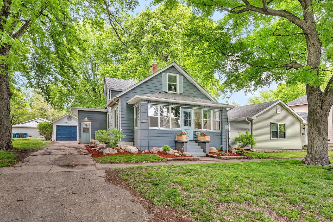 410 E Chapin St., Morris, IL 60450