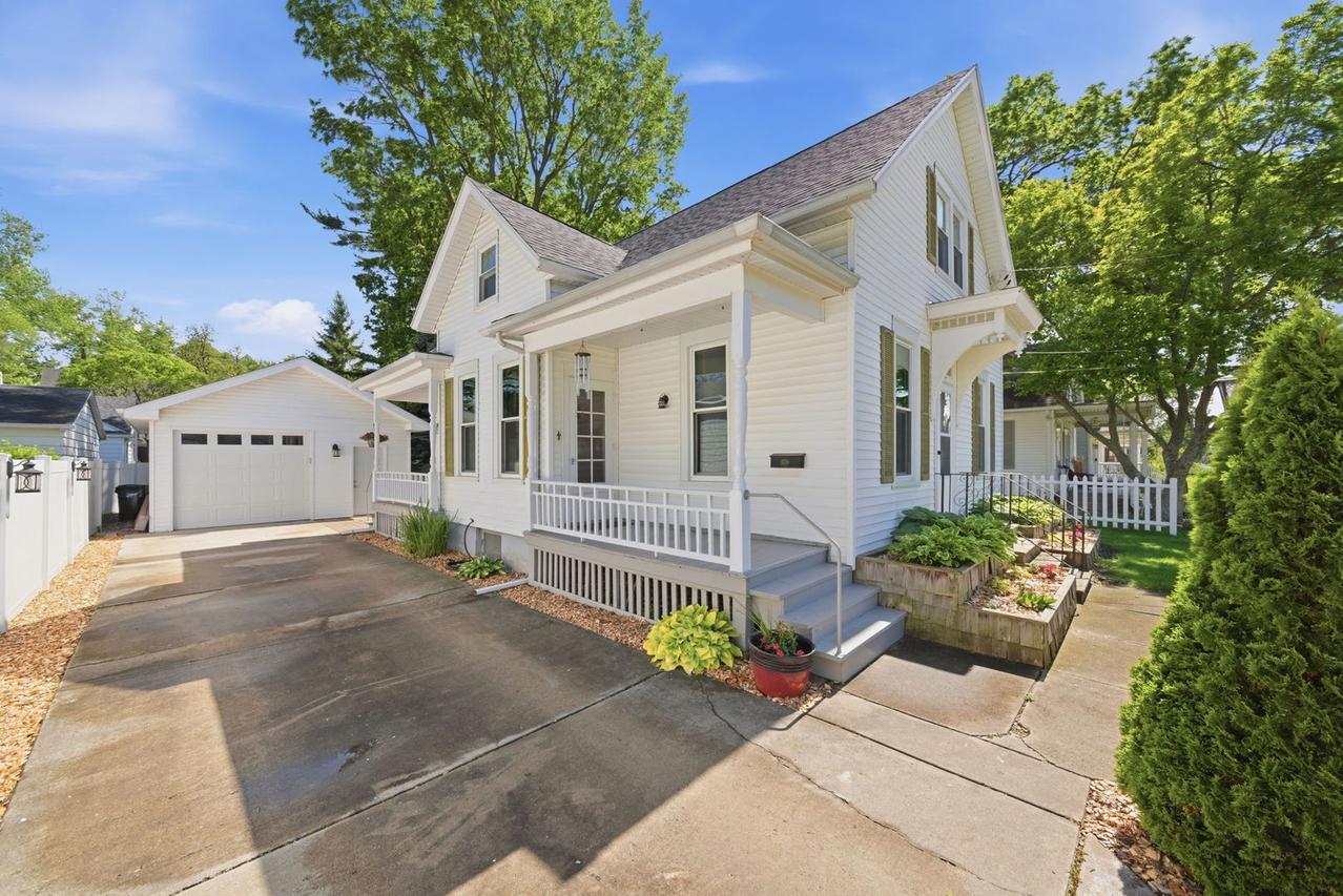 1307 Illinois Ave., Ottawa, IL 61350