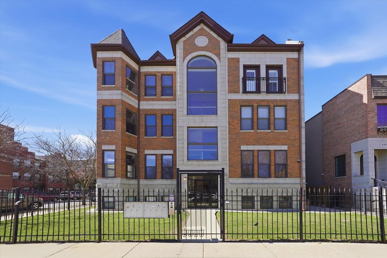 4956 S Champlain Ave. #1S, Chicago, IL 60615