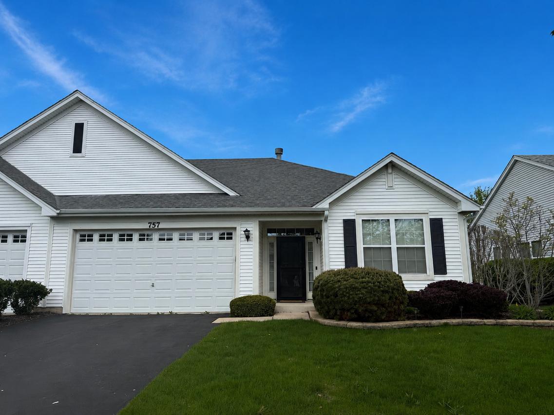 757 Bellevue Cir., Oswego, IL 60543