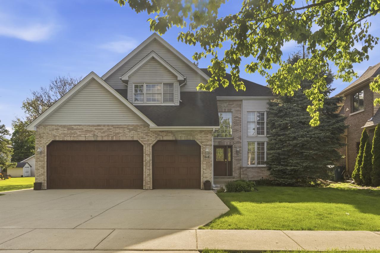 546 N 4th Ave., Addison, IL 60101