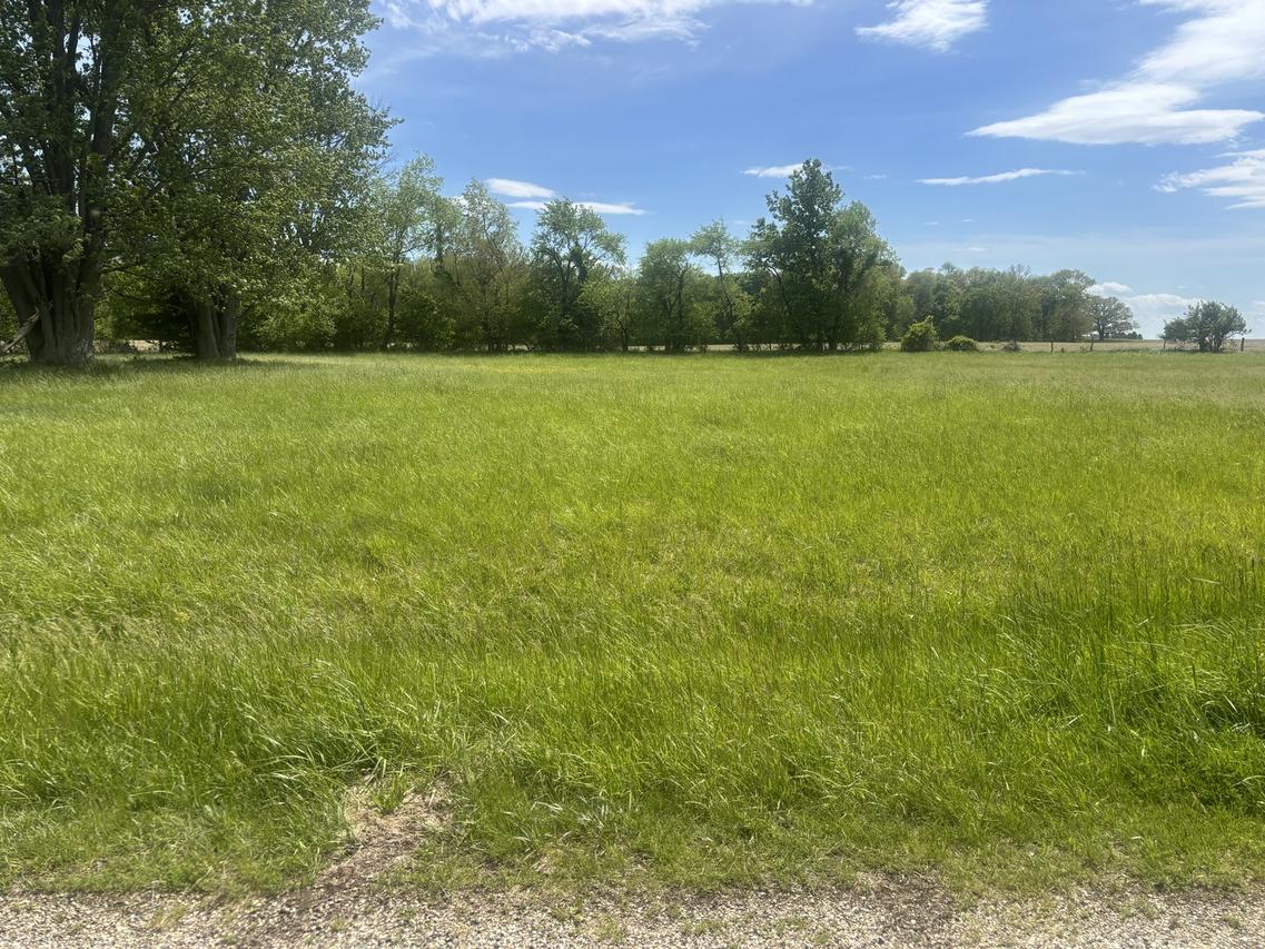 827 Brookside Dr., Varna, IL 61375