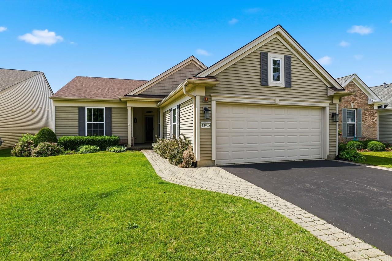 13905 Helena Rd., Huntley, IL 60142