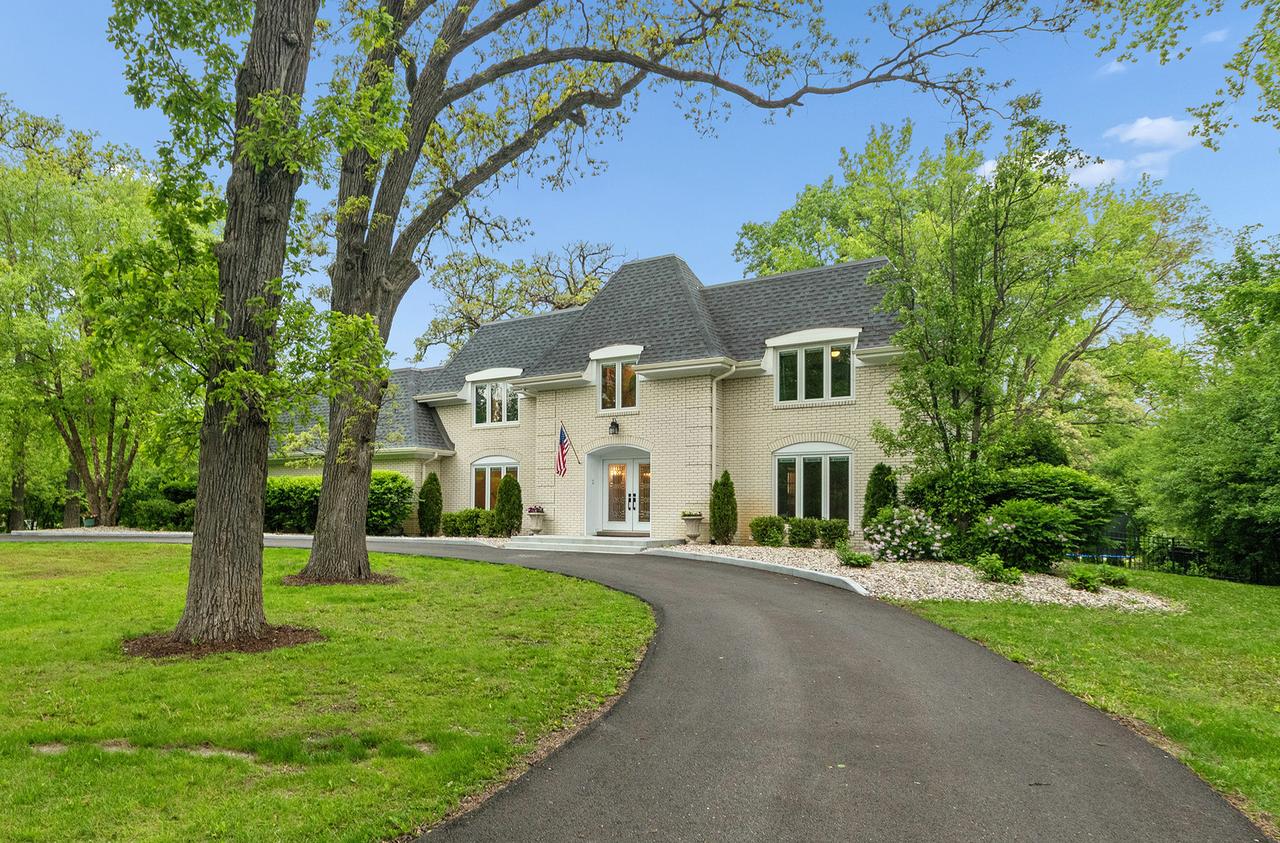 8002 W 127th St., Palos Park, IL 60464