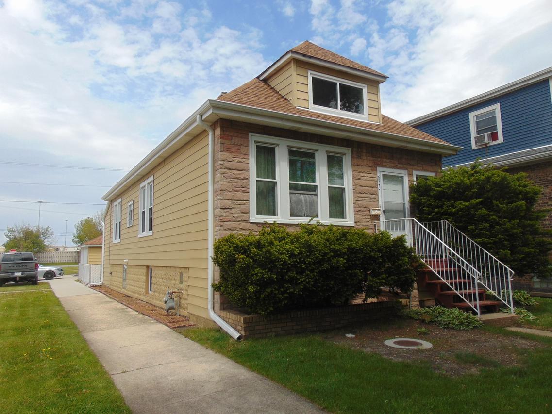 5340 W 30th St., Cicero, IL 60804