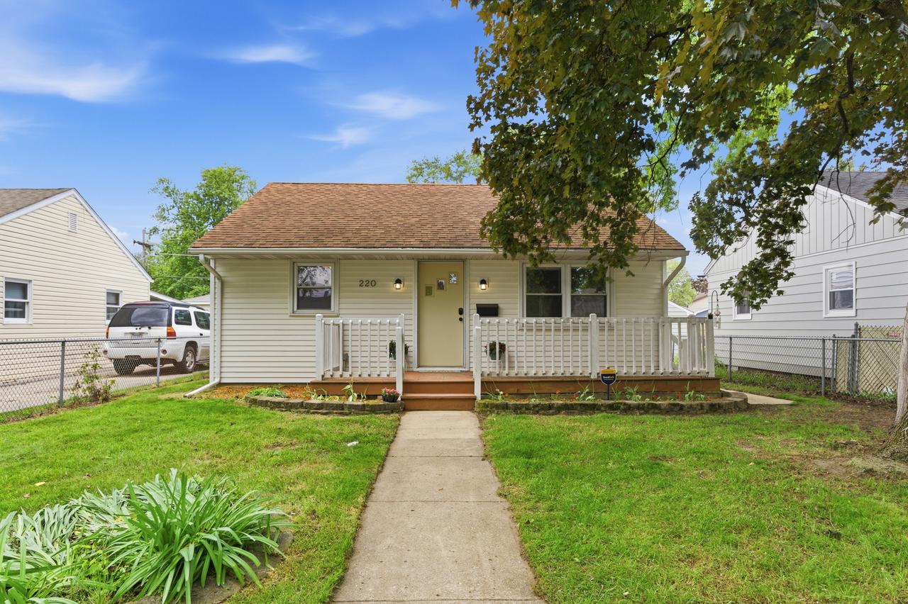 220 Park Dr., Joliet, IL 60436