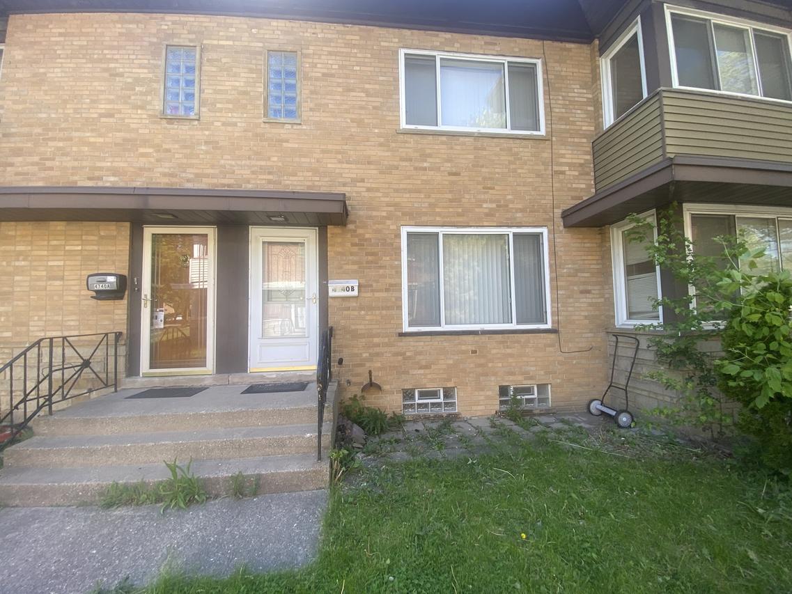 4740 Main St. #B, Skokie, IL 60076