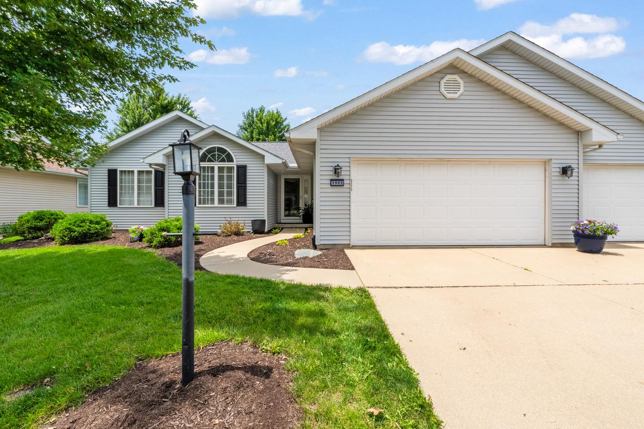 3903 Turnberry Dr., Champaign, IL 61822