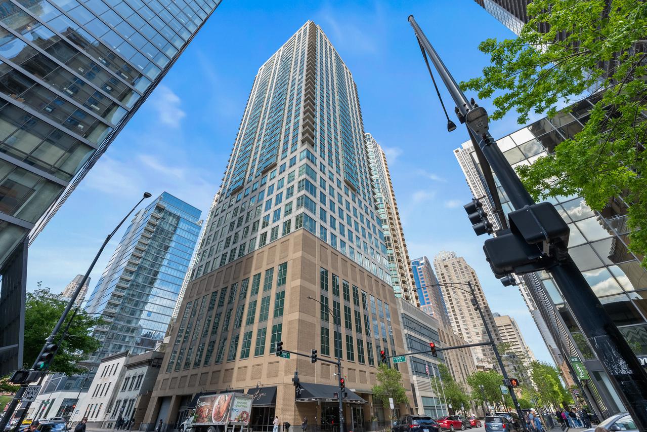 2 E Erie St. #3014, Chicago, IL 60611