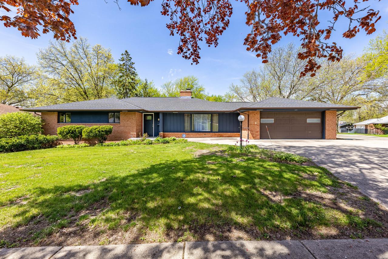 828 Tamarack Ln., Rockford, IL 61107