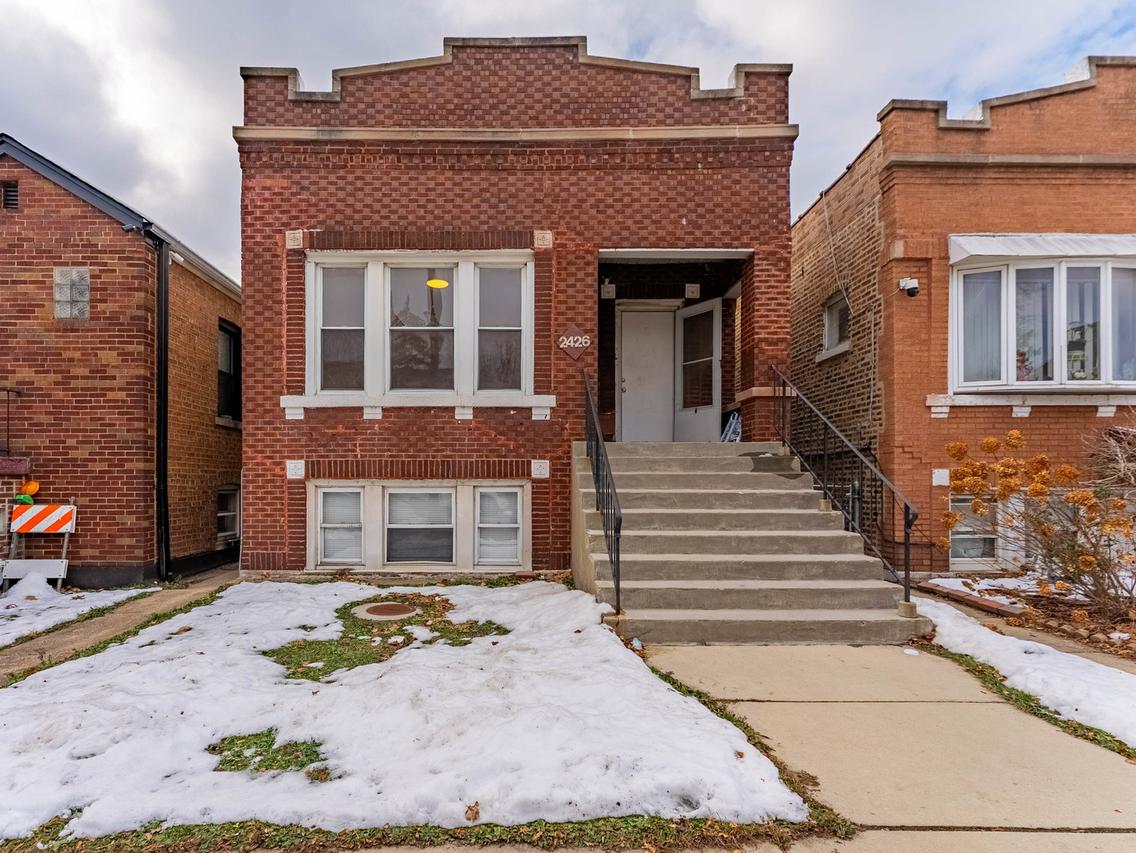 2426 S Central Ave., Cicero, IL 60804