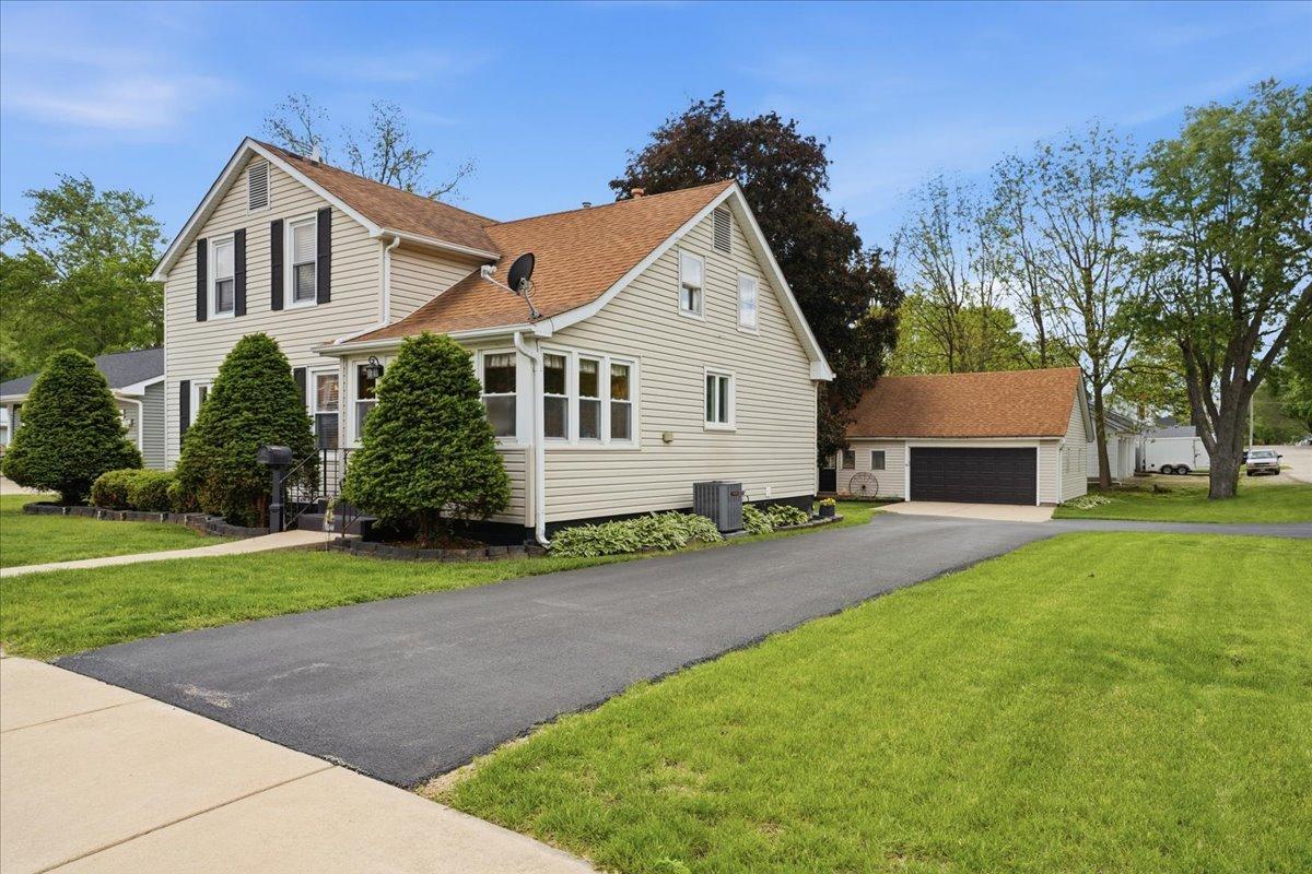 503 S Wells St., Sandwich, IL 60548