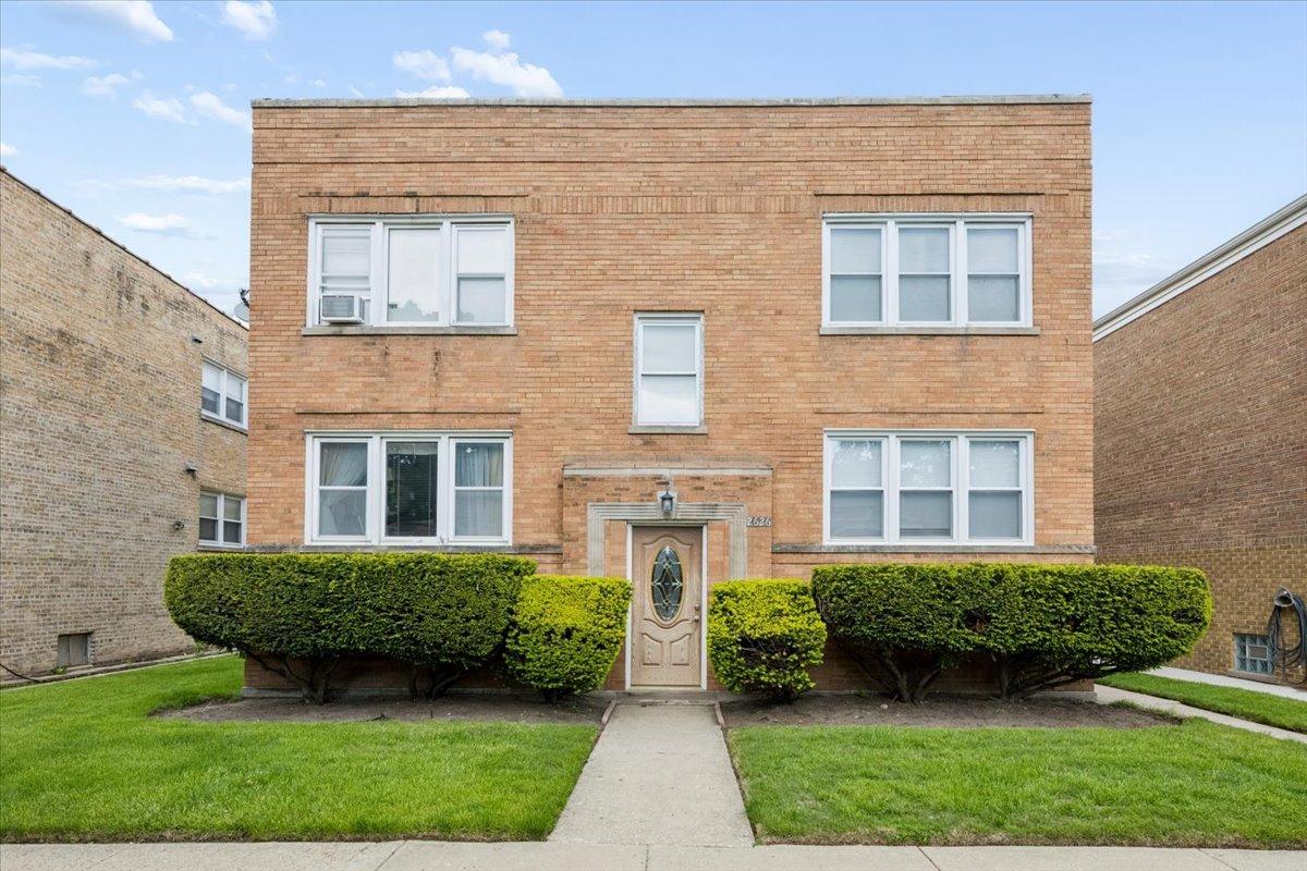 2626 W Balmoral Ave. #201, Chicago, IL 60625