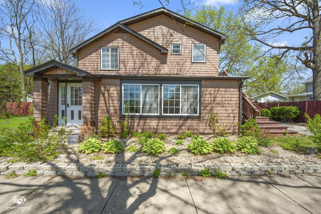 103 E Saint Marys St., Minooka, IL 60447