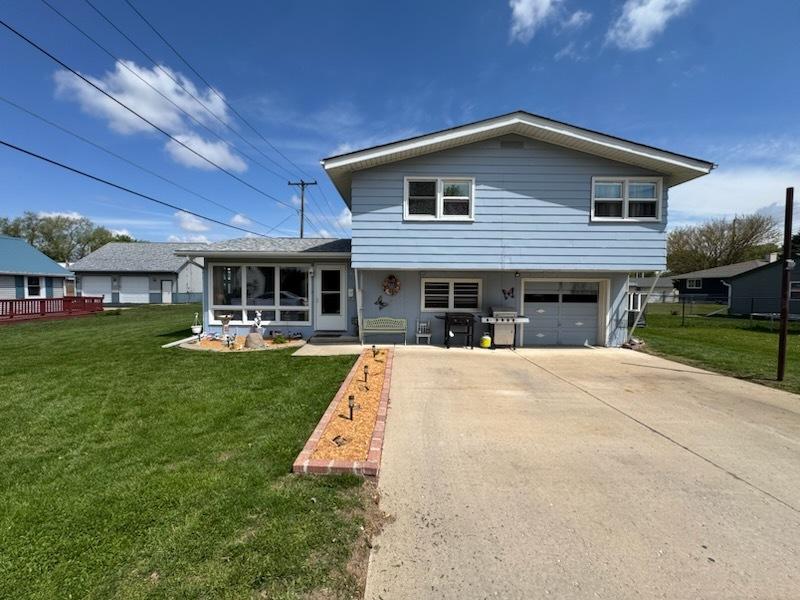 1400 Bennett Dr., Rock Falls, IL 61071