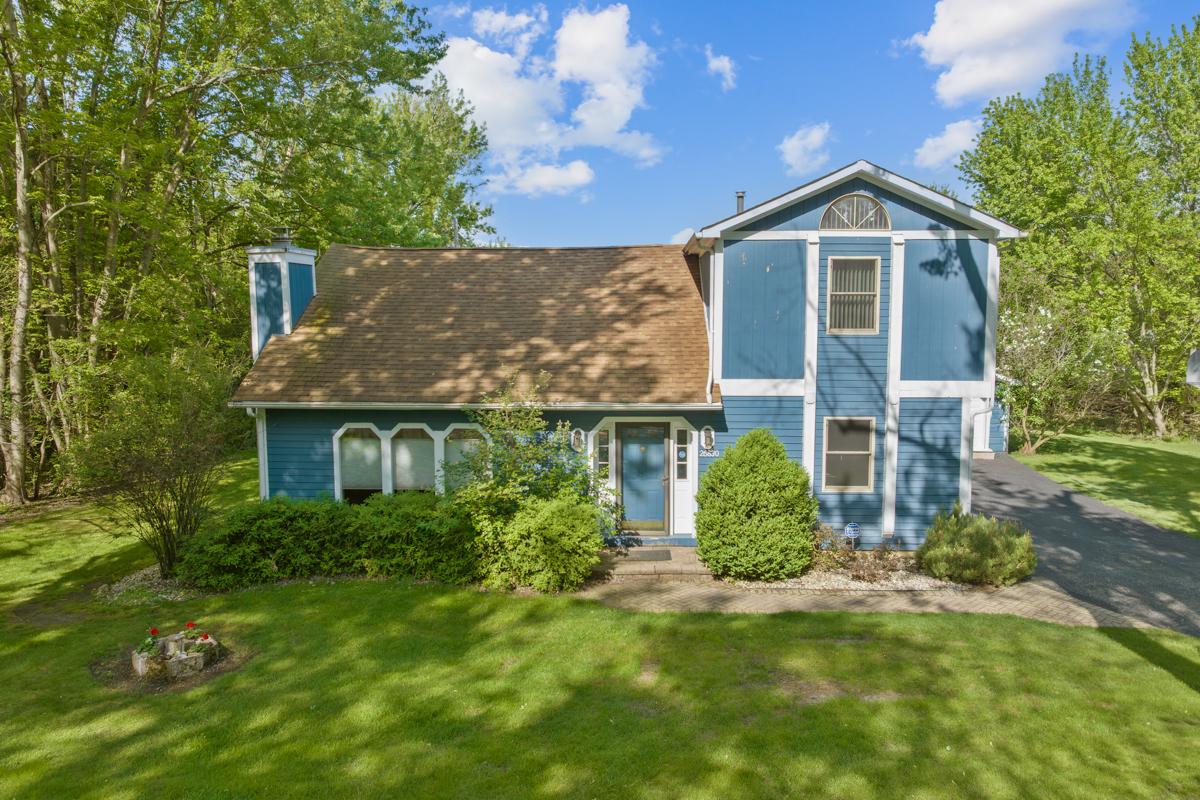 26830 N Huston Ave., Wauconda, IL 60084