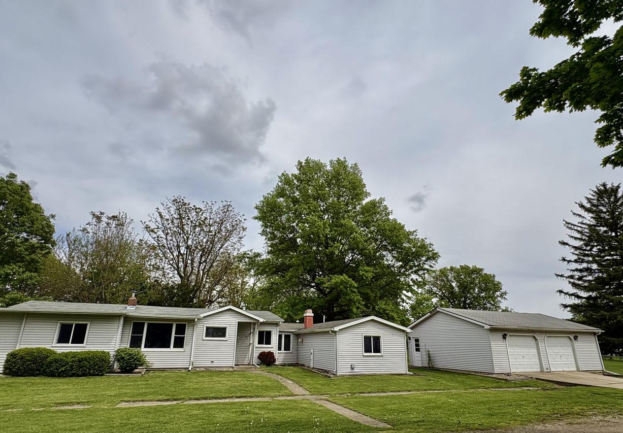 101 S Sheridan St., Lostant, IL 61334