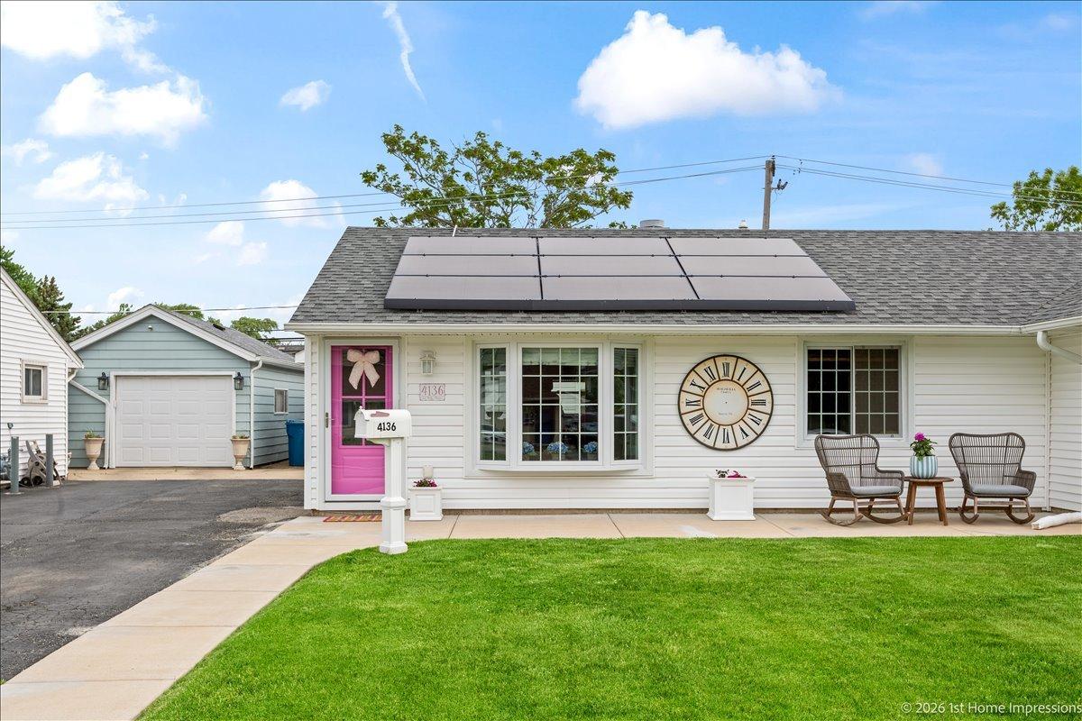 4136 W 90th Pl., Hometown, IL 60456